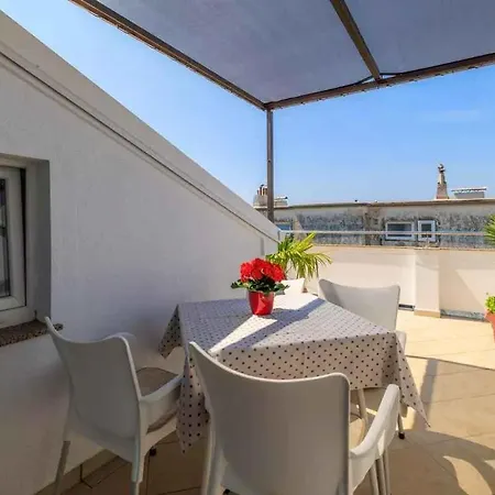 Apartamento In 14237 *